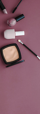 포토 JPG 해외이미지 사람없음 하이앵글 보라색 화장품 오브젝트 매니큐어 카피스페이스 해외202310 해외포토 뷰포인트 컬러 뷰티 공백 파일형식