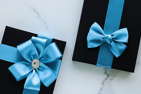 포토 JPG 해외이미지 리본 사람없음 선물상자 검은색 고급 보석 대리석 해외202310 해외포토 컬러 컨셉 재료 선물 상자 광석 파일형식