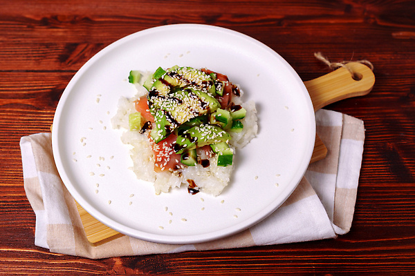 포토 JPG 해외이미지 전통 접시 음식 백그라운드 다이어트 재료 밥 오이 건강 육류 어류 요리 동양인 사람없음 유행 일본 저녁식사 초밥 회 신선 맛 혼합 먹기 해산물 준비 연어 아보카도 와플 맛있는 해외202310 해외포토 식기 아시아 컨셉 채소 과일 식재료 모션 디저트 인종 식사 수중동물 일본음식 파일형식