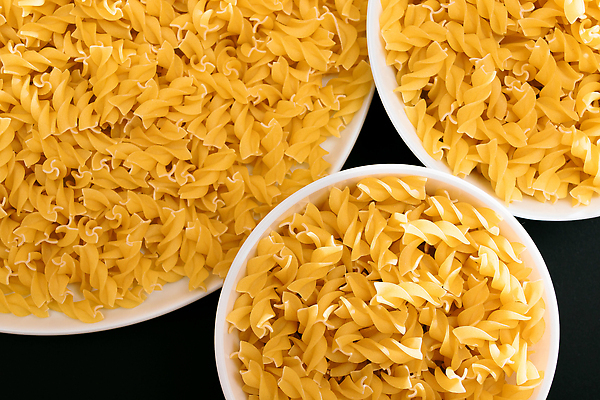 포토 JPG 해외이미지 음식 건조 파스타 나선형 사람없음 이탈리아 밀 날것 마카로니 생식 해로움 푸질리 해외202310 해외포토 유럽 컨셉 무늬 식재료 곡류 서양음식 파스타면 파일형식