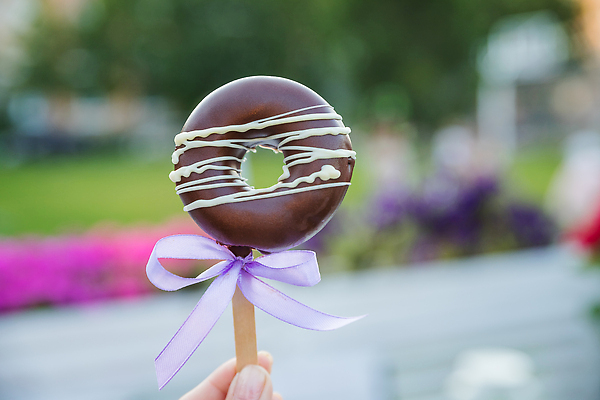 포토 JPG 해외이미지 음식 컬러 돈 다이어트 과일 휴가 아이스크림 디저트 막대사탕 사탕 사람없음 빨간색 여름 컬러풀 갈색 노란색 파티 과자 초콜릿 냉동 얼음 줄무늬 추위 대접 신선 생일 막대기 달콤 맛 설탕 크림 상쾌 고립 팝 해로움 맛있는 해외202310 해외포토 자연요소 계절 기념일 감정 컨셉 무늬 건강 이벤트 재산 파일형식