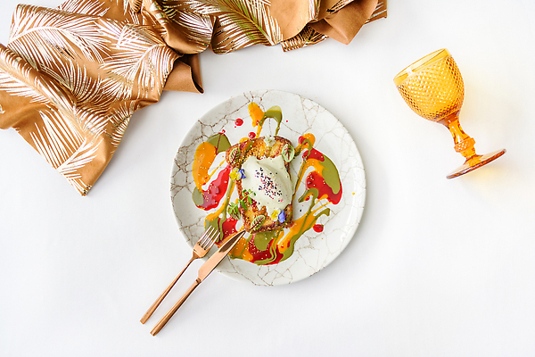 포토 JPG 해외이미지 접시 와인잔 아이스크림 사람없음 분위기 토스트 플레이팅 해외202310 해외포토 식기 빵 컨셉 술잔 디저트 상차림 파일형식