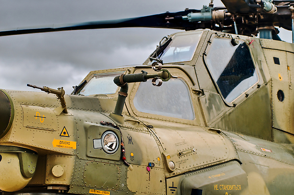 포토 JPG 해외이미지 구름 무기 교통시설 하늘 비행기 사람없음 노란색 금속 힘 트럭 방어 헬리콥터 공항 공군 항공 군용 프로펠러 싸움 전쟁 회전 쇼 육군 변장 엔진 기어 에어쇼 갑옷 대패 러시아인 스트라이크 폭행 해외202310 해외포토 자연요소 서양인 컬러 교통 항공교통 모션 자동차 재질 대중교통 군대 어류 폭력 범죄 보호장비 시설 파일형식