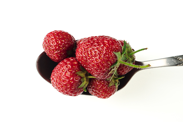 포토 JPG 해외이미지 계절 열매 음식 백그라운드 잎 다이어트 과일 자연 딸기 디저트 건강 씨앗 사람없음 빨간색 초록색 여름 빛 뷰티 정원 활발 흰색 신선 그룹 닫기 달콤 맛 자르기 상쾌 유기농 질감 날것 비타민 내추럴 강렬 고립 숙성 식용 완벽 채식주의자 맛있는 해외202310 해외포토 식물 웰빙 감정 컬러 컨셉 모션 생태계 채식 영양소 파일형식