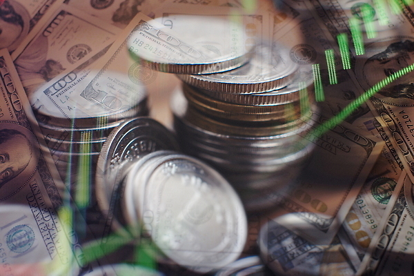 포토 JPG 해외이미지 행복 컨셉 돈 비즈니스 성공 휴가 미래 설계 새로움 새해 사람 동양인 사람없음 금융 경제 동전 성장 비즈니스맨 절약 시장 황금 목표 계획 연도 시작 투자 비전 이익 회계 경영 골 세금 수입 예산 투자자 과세 해외202310 해외포토 남자 감정 인종 직장인 재산 파일형식