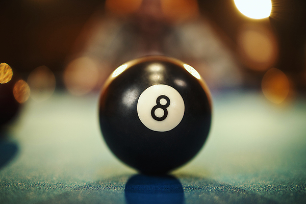 포토 JPG 해외이미지 스포츠 공 놀이 탁자 취미 사람없음 가로 빛 숫자 검은색 게임 흰색 목표 8 오브젝트 슛 필승 해외202310 해외포토 문자 컬러 가구 컨셉 우승 파일형식