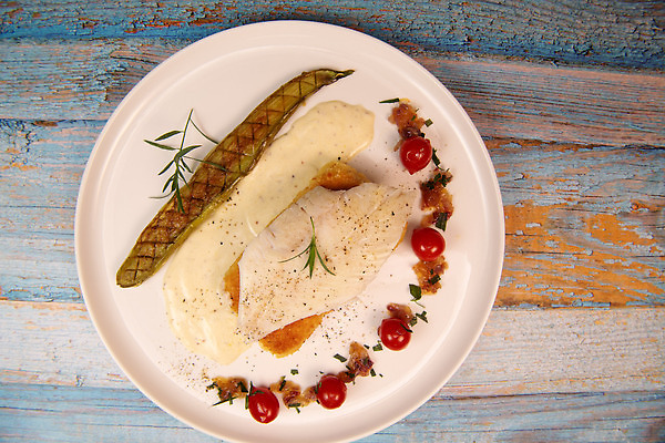 포토 JPG 해외이미지 동물 유럽 얼굴 음식 컬러 백그라운드 무늬 재료 낚시 생물 실내 건강 어류 사람없음 가로 초록색 일본 식사 흰색 신선 잡기 점 입 가시 은색 먹이 해산물 피부 싱글 날것 육식동물 흙더미 고립 식용 맛있는 해외202310 해외포토 나라 아시아 모션 레저 내부 신체부위 수중동물 흙 파일형식 더미