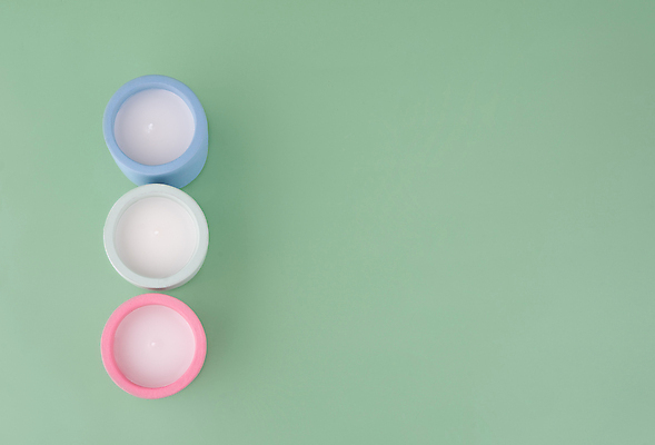 포토 JPG 해외이미지 라이프스타일 디자인 계절 컬러 백그라운드 컨셉 촛불 불 휴가 불꽃 휴식 주택 사람없음 내부 장식 파란색 빛 컬러풀 뷰티 노란색 교회 축제 스파 낭만 축하 고급 야간 심볼 명상 향 연소 신앙심 심지 화상 카피스페이스 해외202310 해외포토 자연요소 초 종교건축 건물 생활 공백 상처 파일형식