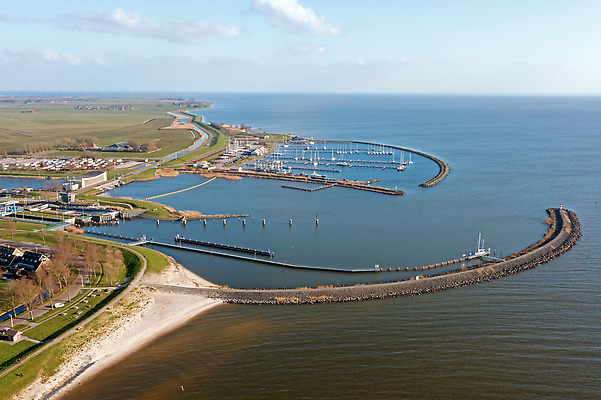 포토 JPG 해외이미지 유럽 호수 바다 여행 요트 항해 안테나 풍경 사람없음 물 도시풍경 항구 도시 보트 네덜란드 타운 조감도 해외202310 해외포토 자연요소 나라 배_교통 통신 교통시설 파일형식