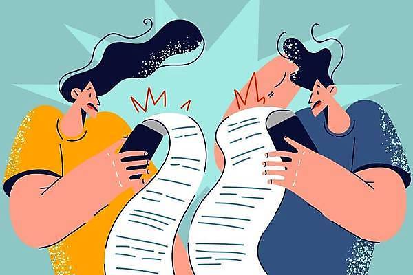 EPS 해외이미지 무료이미지 여자 남자 일러스트 스트레스 들기 성인 두명 스마트폰 놀람 문제 영수증 계산서 성인만 해외202310 해외일러스트 감정 모션 표정 사람 금융 핸드폰 스마트기기 파일형식 벡터 무료콘텐츠