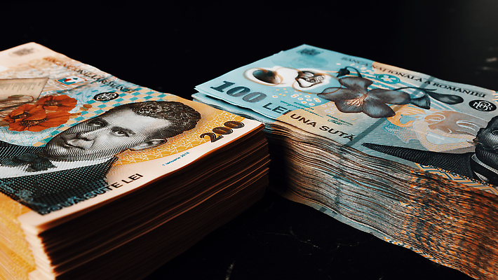 포토 JPG 해외이미지 지폐 돈 사람없음 금융 재산 가치 루마니아 계산서 해외202310 해외포토 유럽 경제 파일형식