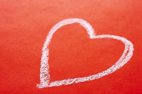 포토 JPG 해외이미지 백그라운드 발렌타인데이 사랑 사람없음 빨간색 낭만 분필 해외202310 해외포토 감정 컬러 컨셉 데이이벤트 초크 파일형식