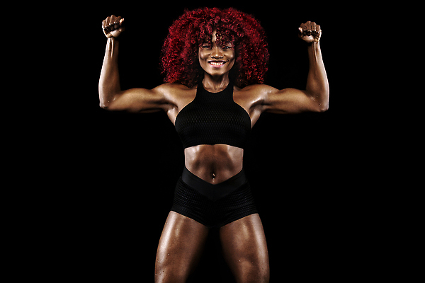 포토 JPG 해외이미지 모양 백인 모델 라이프스타일 손 여자 행복 스포츠 백그라운드 신체 요가 아프리카 근육 실내 건강 관리 한명 사람 성인 운동복 운동 뷰티 힘 아령 젖음 에너지 흰색 몸무게 보디빌딩 연습 체육관 돌봄 이두근 해외202310 해외포토 서양인 1 웰빙 옷 감정 나라 컬러 모션 내부 생활 신체부위 헬스 파일형식