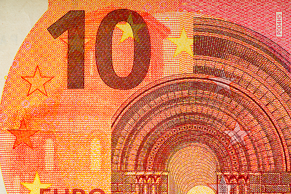 포토 JPG 해외이미지 1 유럽 종이 조각 백그라운드 컨셉 지폐 돈 비즈니스 부분 사람없음 금융 경제 쪽지 유로 흰색 10 재산 플랫 닫기 파편 심볼 투자 이익 계산서 거짓 고립 진짜 경제학 해외202310 해외포토 교육 나라 컬러 모션 숫자 파일형식