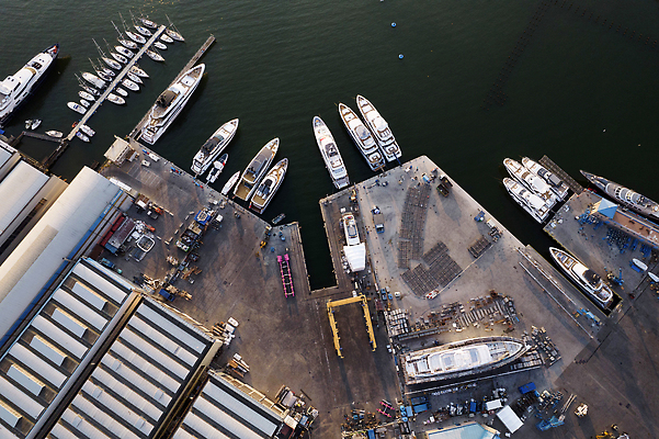 포토 JPG 해외이미지 바다 여행 요트 휴가 휴식 풍경 사람없음 물 여행객 항구 맑음 이탈리아 보트 지중해 선원 토스카나 해외202310 해외포토 자연요소 유럽 컨셉 배_교통 교통시설 날씨 사람 파일형식