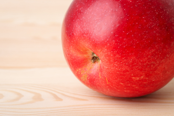 포토 JPG 해외이미지 음식 다이어트 과일 탁자 건강 사람없음 목재 빨간색 신선 닫기 달콤 맛 사과 오브젝트 상쾌 유기농 날것 비타민 내추럴 숙성 채식주의자 맛있는 해외202310 해외포토 나무 웰빙 감정 컬러 가구 컨셉 재료 모션 채식 영양소 파일형식