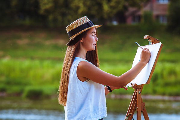 포토 JPG 해외이미지 백인 1 라이프스타일 여자 컬러 자연 휴식 수채화 창조 미술 한명 사람 풍경 성인 취미 야외 목재 초록색 여름 뷰티 페인트 붓 팔레트 기름 담요 이젤 그림 복고 예술가 캔버스 페인트붓 화가 해외202310 해외포토 서양인 나무 직업 계절 음식 컨셉 재료 문화예술 생활 미술도구 생태계 파일형식