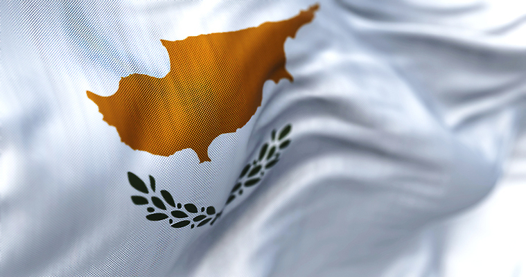 포토 JPG 해외이미지 모양 배너 유럽 물결 섬 여행 백그라운드 바람 사람없음 자유 흰색 깃발 직물 국기 민주주의 천 심볼 사인 질감 신분 윤곽 애국심 시민 휘장 구리 독립 유럽연합 잔물결 전국 정부 해외202310 해외포토 사이프러스공화국 자연요소 나라 컬러 컨셉 날씨 원소 국민 파일형식