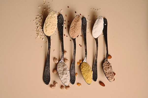 포토 JPG 해외이미지 라이프스타일 종이 음식 백그라운드 다이어트 재료 텍스트 밥 건강 옥수수 씨앗 사람없음 목재 가로 단어 컬러풀 갈색 숟가락 식사 저녁식사 그룹 메시지 신문 낟알 시리얼 편지 먹기 메밀 날것 밀가루 머리위 코르크 비타민 서명 우표 판지 점심식사 단백질 무료 영양분 차단 비건 해외202310 해외포토 나무 식물 문자 컬러 식재료 모션 곡류 수저 생활 간행물 뉴스 가루 영양소 채식주의자 파일형식