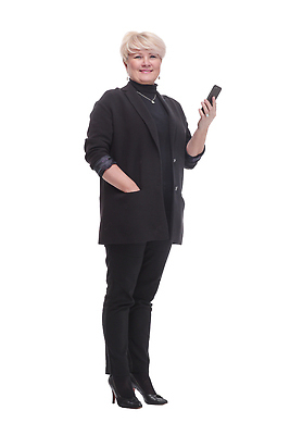 포토 JPG 해외이미지 전신 응시 여자 노년 할머니 목걸이 한명 들기 옆모습 스마트폰 흰색 주머니손 노인여자한명만 해외202310 해외포토 1 시선 뷰포인트 컬러 장신구 모션 사람 성인 핸드폰 스마트기기 여자한명만 노인여자만 파일형식