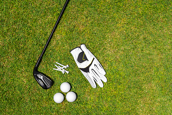 포토 JPG 해외이미지 스포츠 장갑 백그라운드 밭 골프 공 골프장 놀이 잔디 취미 사람없음 야외 초록색 장비 골프채 게임 강의 철 클럽 기어 골프티 캡모자 페어웨이 플랫레이 카피스페이스 해외202310 해외포토 식물 모자_잡화 잡화 컬러 농업 스포츠시설 골프용품 구기 공백 플랫 파일형식