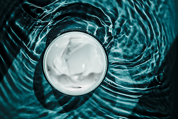 포토 JPG 해외이미지 물결 사람없음 물 하이앵글 고급 피부관리 청록색 스킨케어 기초화장품 수분크림 해외202310 해외포토 자연요소 뷰포인트 컬러 컨셉 뷰티 화장품 파일형식