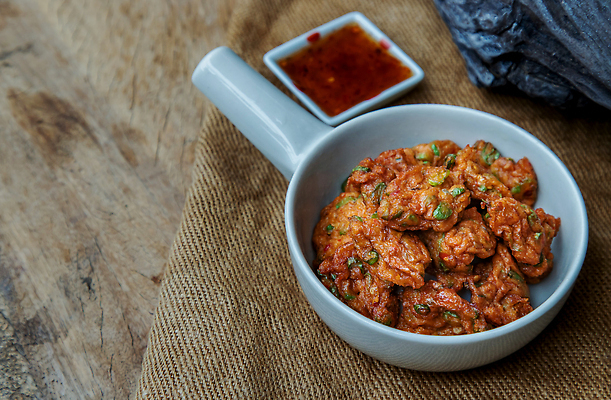 포토 JPG 해외이미지 전통 접시 아시아 음식 백그라운드 재료 고추 건강 어류 요리 동양인 사람없음 목재 빨간색 뷰티 갈색 케이크 식사 저녁식사 튀김 시골 신선 맛 아침식사 먹기 허브 삼베 메뉴 유기농 매움 밀가루 점심식사 핸드메이드 맛있는 해외202310 해외포토 나무 식물 식기 웰빙 나라 컬러 컨셉 채소 모션 디저트 인종 수중동물 가루 파일형식 천_직물