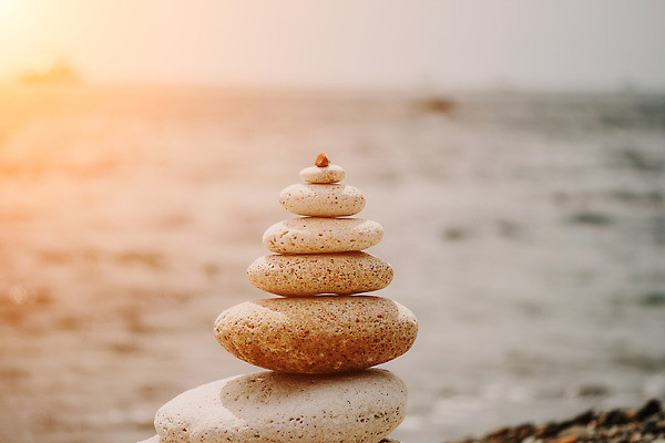 포토 JPG 해외이미지 라이프스타일 배너 커플 실루엣 선 모래 바다 백그라운드 컨셉 패턴 불교 요가 가족 자연 추상 휴식 건강 사랑 풍경 사람없음 물 여름 파란색 태양 쌓기 평화 탑 스파 화목 침묵 일몰 조약돌 바위 마사지 사찰 영혼 심볼 명상 피라미드 내추럴 해외202310 해외포토 자연요소 건축물 웰빙 계절 감정 종교 컬러 무늬 관계 종교건축 모션 촬영기법 생활 노을 소리 돌_바위 생태계 랜드마크 파일형식