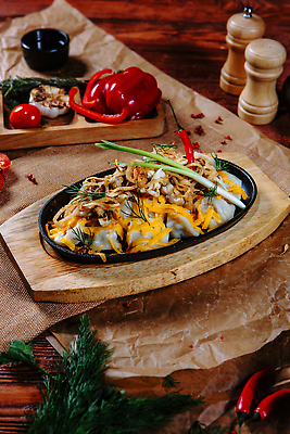 포토 JPG 해외이미지 전통 그릇 접시 문화 음식 토마토 채소 재료 감자 한국 마늘 육류 돼지고기 요리 동양인 사람없음 장식 초록색 주방 식당 식사 저녁식사 중국 흰색 신선 소시지 맛 아침식사 먹기 메뉴 소금 후추 성분 점심식사 길거리음식 맛있는 해외202310 해외포토 식기 아시아 컬러 컨셉 식재료 모션 인종 상점 가공식품 향신료 파일형식