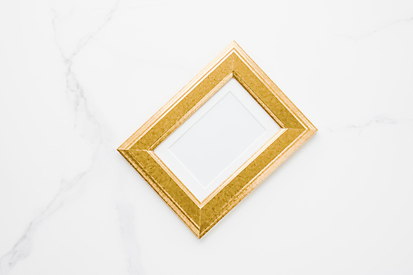 포토 JPG 해외이미지 액자 사람없음 사각형 금색 테두리 카피스페이스 해외202310 해외포토 도형 컬러 공백 파일형식