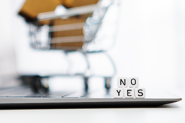 포토 JPG 해외이미지 인터넷 비즈니스 텍스트 유리 돋보기 선물 협상 사람없음 단어 노트북 컴퓨터 글로벌 유행 판매 상점 금속 바퀴 신용카드 시장 확대 구매 상품 고객 큐브 검색 시력 상업 패키지 소매 슈퍼마켓 판지 전자상거래 마케팅 해외202310 해외포토 문자 재질 금융 전자제품 쇼핑 파일형식