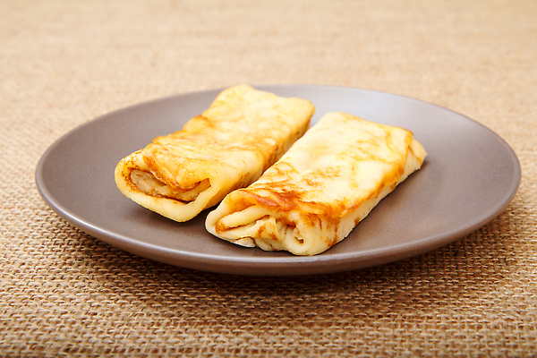 포토 JPG 해외이미지 전통 접시 음식 백그라운드 탁자 디저트 치즈 사람없음 목재 노란색 식사 저녁식사 신선 달콤 맛 아침식사 삼베 시골집 롤 팬케이크 점심식사 얇은 핸드메이드 맛있는 해외202310 해외포토 나무 식기 컬러 가구 컨셉 재료 유제품 주택 케이크 파일형식 천_직물