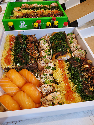 포토 JPG 해외이미지 접시 음식 다이어트 건강 육류 스테이크 요리 사람없음 요식업 식당 식사 저녁식사 샐러드 소고기 로켓 신선 기름 상추 머스터드 향신료 준비 올리브 날것 토스트 후추 성분 점심식사 루꼴라 미니 백리향 앙트레 음식준비 맛있는 해외202310 해외포토 식기 열매 산업 빵 채소 식재료 서양음식 상점 소스_음식 향미료 파일형식