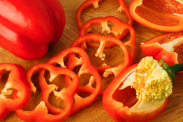 포토 JPG 해외이미지 라이프스타일 음식 컬러 조각 백그라운드 채소 재료 부분 고추 파프리카 건강 사람없음 빨간색 초록색 종 흰색 신선 양념 그룹 달콤 맛 정상 자르기 배열 먹기 오브젝트 싱글 유기농 날것 슬라이스 후추 비타민 내추럴 강렬 고립 구성 불가리아 숙성 채식주의자 해외202310 해외포토 웰빙 컨셉 모션 생활 향신료 채식 영양소 파일형식 남유럽