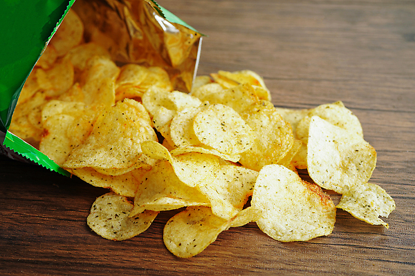 포토 JPG 해외이미지 물결 음식 조각 다이어트 가방 재료 고추 감자 건강 사탕 사람없음 쌓기 튀김 오픈 양념 해조류 맛 기름 폐기물 김 바비큐 자르기 먹기 향신료 속도 준비 매움 소금 팩 칼로리 흙더미 짠맛 해로움 맛있는 해외202310 해외포토 잡화 컨셉 채소 모션 디저트 흙 화장품 해양식물 쓰레기 향미료 파일형식 더미