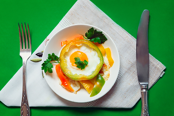 포토 JPG 해외이미지 접시 음식 다이어트 토마토 채소 파프리카 건강 요리 사람없음 가로 빨간색 초록색 노란색 주방 계란 저녁식사 신선 그릴 아침식사 굽기 허브 유기농 후추 건강식 오믈렛 내추럴 점심식사 단백질 뷔페 핸드메이드 플랫레이 카피스페이스 맛있는 해외202310 해외포토 식물 식기 웰빙 컬러 주방용품 알 식사 공백 플랫 계란요리 구이 향신료 영양소 파일형식