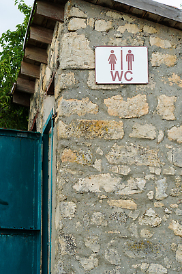 포토 JPG 해외이미지 나무 디자인 유럽 백그라운드 패턴 건축양식 창문 자연 추상 주택 발렌타인데이 사랑 사람없음 야외 건물 목재 태양 뷰티 문 맑음 낭만 욕실 수확 골동품 바위 시골 역사 위생 사인 화장실 시설 생태계 질감 복고 변기 원시시대 변기통 옛날 해외202310 해외포토 자연요소 식물 건축물 건축 감정 나라 컨셉 무늬 농업 재료 데이이벤트 날씨 돌_바위 파일형식