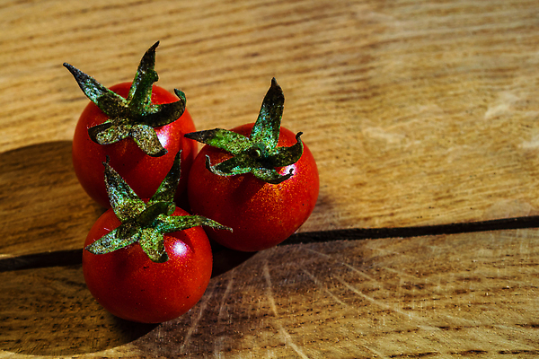 포토 JPG 해외이미지 음식 백그라운드 다이어트 토마토 채소 재료 방울토마토 자연 탁자 건강 요리 사람없음 목재 빨간색 수확 나뭇가지 시골 신선 체리 그룹 맛 유기농 날것 내추럴 밭일 숙성 채식주의자 해외202310 해외포토 나무 웰빙 컬러 가구 컨셉 농업 과일 생태계 채식 파일형식