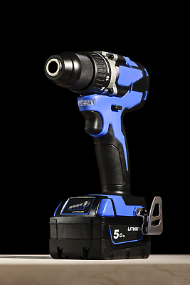 포토 JPG 해외이미지 직업 손 산업 백그라운드 탁자 주택 사람없음 목재 빨간색 파란색 우주 금속 검은색 힘 기계 장비 운전 흰색 기구 공구 나사 업무 구멍 드라이버 수리 목수 무선 오브젝트 DIY 토막 베터리 송곳 하드웨어 해외202310 해외포토 나무 컬러 가구 재료 모션 재질 취미 건물 신체부위 컴퓨터 도구 작업 파일형식