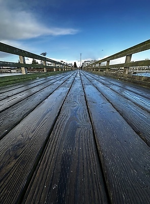 포토 JPG 해외이미지 바다 로우앵글 여행 캐나다 자연 하늘 날씨 영국 항해 사람없음 야외 목재 뷰티 평화 항구 침묵 산책 산책로 콜롬비아 방파제 나루 수평선 해외202310 해외포토 나무 공공시설 유럽 길 뷰포인트 컨셉 북아메리카 배_교통 재료 교통시설 휴식 소리 남아메리카 생태계 파일형식