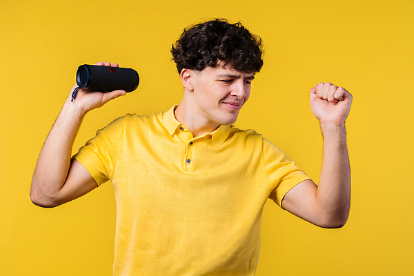 포토 JPG 해외이미지 백인 모델 학생 남자 행복 감정 얼굴 음악 백그라운드 청소년 실내 한명 미소 사람 성인 10대 빛 디지털 소리 기쁨 댄서 춤 무선전화기 전자 긍정 오디오 시끄러움 고립 리듬 우크라이나 혼자 스타일 해외202310 해외포토 서양인 직업 1 유럽 컨셉 문화예술 표정 내부 신체부위 전자제품 전화기 파일형식