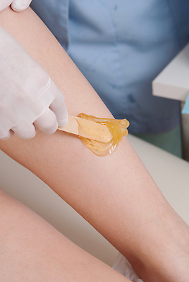 포토 JPG 해외이미지 백인 직업 여자 백그라운드 컨셉 신체 건강 관리 사람없음 치료 뷰티 상점 스파 화장품 고통 뜨거움 막대기 센터 미용사 설탕 피부 피부관리 반죽 테라피 주인 내추럴 순서 삭제 돌봄 바디케어 왁스 위생관리 제모 해외202310 해외포토 서양인 감정 의학 모션 사람 신체부위 파일형식