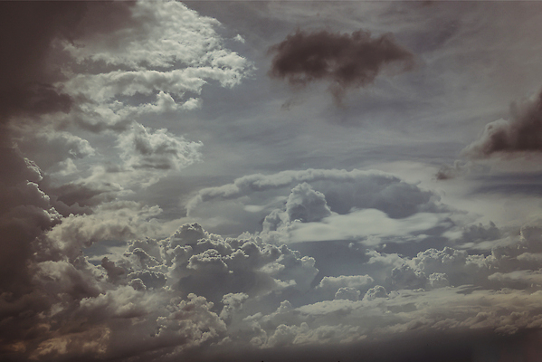 포토 JPG 해외이미지 모양 구름 디자인 상상 자연 벽지 하늘 추상 창조 미술 풍경 사람없음 빛 햇빛 뷰티 우주 일출 황혼 일몰 놀람 꿈 자유 안개 분위기 질감 장면 공상 천국 솜털 스카이라인 내추럴 항공촬영 환상 수평선 해외202310 해외포토 자연요소 감정 뷰포인트 컨셉 무늬 날씨 문화예술 표정 태양 노을 생태계 파일형식