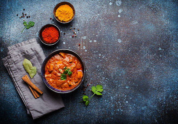 포토 JPG 해외이미지 템플릿 접시 백그라운드 토마토 채소 탁자 사람없음 빨간색 초록색 식당 식사 저녁식사 치킨 어둠 공백 바위 시골 뜨거움 사발 닫기 냄비 바비큐 인도인 허브 메뉴 매움 후추 카레 버터 마살라 이국적 파키스탄 강황 카피스페이스 비어있는 해외202310 해외포토 외국인 식물 식기 아시아 음식 컬러 가구 식재료 모션 동양인 상점 돌_바위 사기그릇 맛 솥 향신료 닭고기요리 파일형식