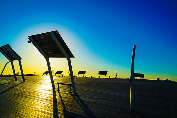 포토 JPG 해외이미지 사람없음 목재 태양 일출 갑판 해외202310 해외포토 자연요소 나무 배_교통 재료 노을 파일형식