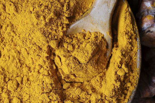 포토 JPG 해외이미지 음식 오렌지 재료 건조 건강 사람없음 약 노란색 흰색 신선 양념 맛 가루 허브 향신료 유기농 강황 플랫레이 해외202310 해외포토 식물 웰빙 컬러 컨셉 과일 식재료 의학 플랫 향미료 파일형식