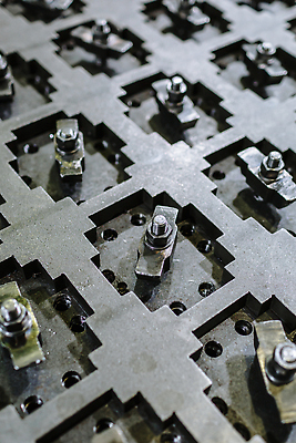 포토 JPG 해외이미지 디자인 패턴 실내 사람없음 장식 금속 장비 추위 나사 뜨거움 구멍 부채 시장 그릴 천장 순환 윤곽 볼트 시스템 공학 린스 설치 파이프라인 해외202310 해외포토 교육 무늬 모션 재질 주방용품 내부 공구 파이프_관 파일형식