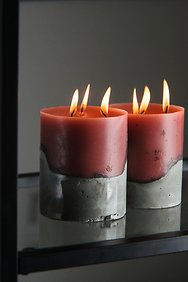 포토 JPG 해외이미지 라이프스타일 웰빙 디자인 백그라운드 촛불 불 불꽃 휴식 선반 주택 실내 통 건강 사랑 사람없음 내부 장식 빛 뷰티 검은색 흰색 고급 냄비 시멘트 연소 고립 바디케어 콘크리트 스타일 해외202310 해외포토 자연요소 감정 컬러 가구 컨셉 초 건물 생활 솥 파일형식