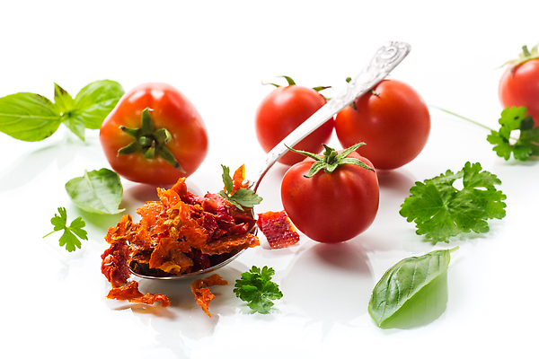 포토 JPG 해외이미지 접시 디자인 음식 조각 백그라운드 잎 다이어트 토마토 채소 과일 재료 건조 건강 요리 씨앗 사람없음 빨간색 초록색 여름 주방 식사 이탈리아 흰색 신선 사발 보호 작음 허브 가득함 향신료 묘사 유기농 비타민 내추럴 고립 채식주의자 핸드메이드 탈수 많음 맛있는 해외202310 해외포토 식물 식기 웰빙 계절 유럽 컬러 컨셉 사기그릇 크기 채식 영양소 향미료 파일형식