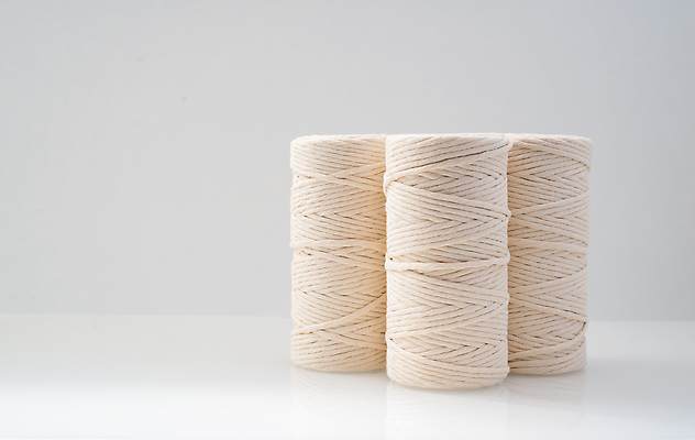 포토 JPG 해외이미지 디자인 밧줄 줄 컬러 백그라운드 패턴 추상 매달리기 건강 취미 사람없음 장식 회색 흰색 도구 직물 면 원형 뜨개질 실 제조 바느질 천 오브젝트 만족 질감 롤 캔버스 부드러움 실타래 섬유 수공예 DIY 내추럴 핸드메이드 해외202310 해외포토 도형 감정 무늬 모션 감각 공예 파일형식